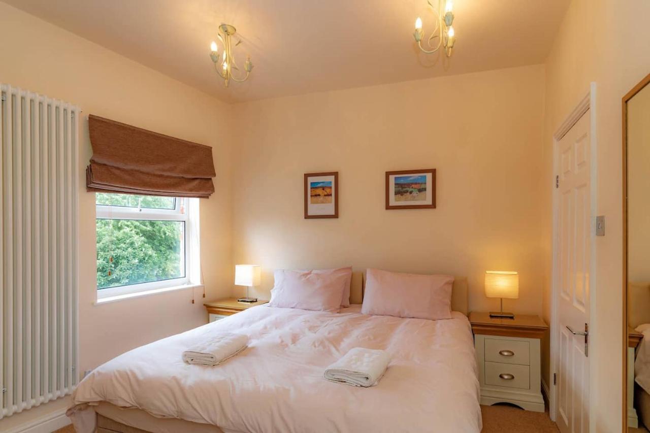 Park Crescent Apartment ヨーク エクステリア 写真