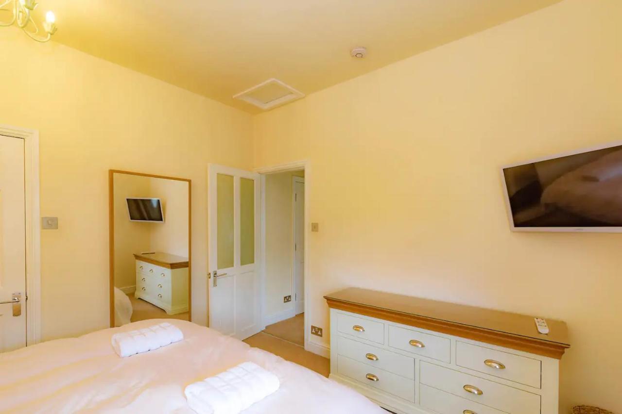 Park Crescent Apartment ヨーク エクステリア 写真